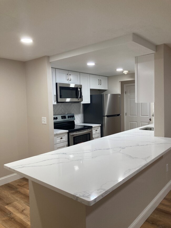 Bainbridge Apartment Homes