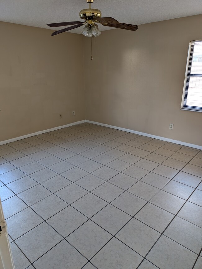 Photo - 3202 Timberline Rd