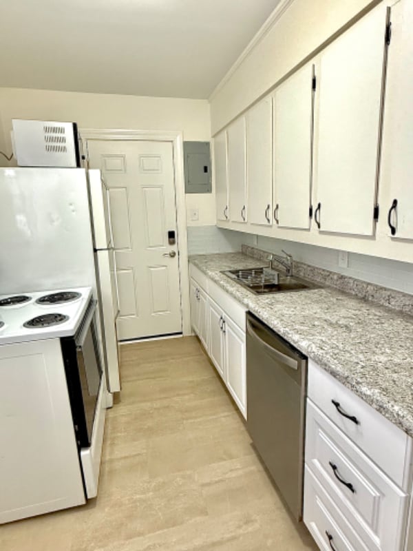 Photo - 18288 Deering St Unit 18288 Deering st.