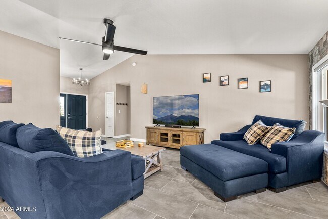 Photo - 2520 E Linda Vista Dr