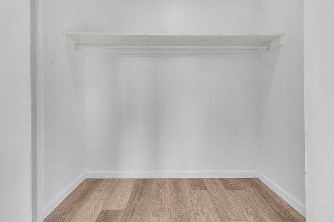 Photo - 1155 W Exposition Blvd Unit B