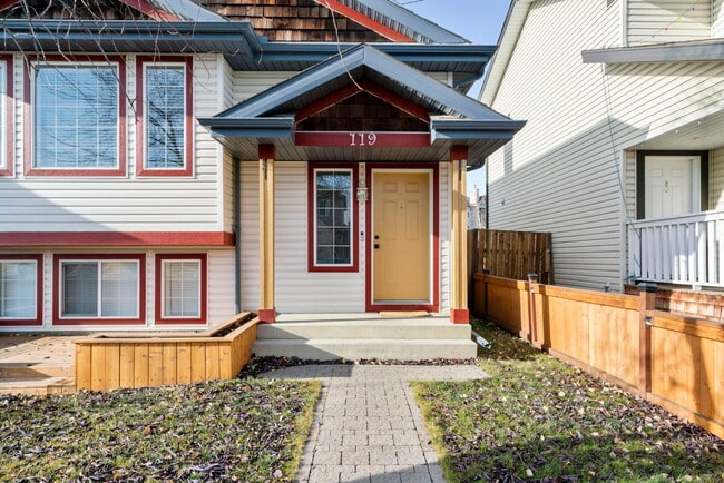 Photo - 119 Cimarron Grove Crescent