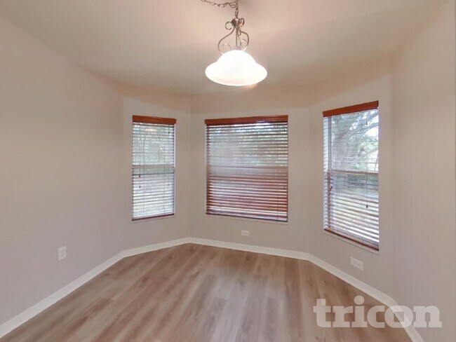 Photo - 39 Balsam St