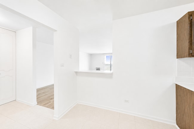 Photo - Spacious Rehabbed 1-Bedroom at The Vine | Private Balcony + Parking Unidad 212