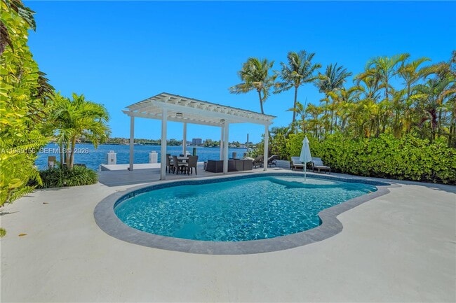 Photo - 1405 Stillwater Dr