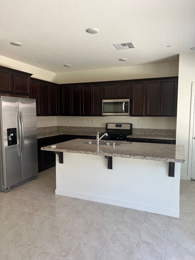Photo - 1095 Wake Forest Ct