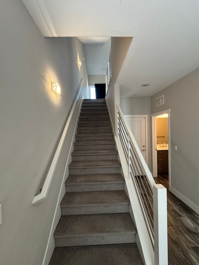 Photo - Work Downtown?