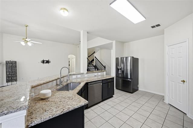 Photo - 1718 Clarke Springs Dr