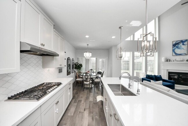 Photo - 8922 Golden Mist Dr