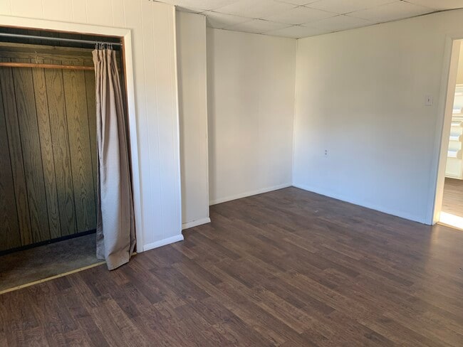 Building Photo - 310 Morrell Pl Unit 4