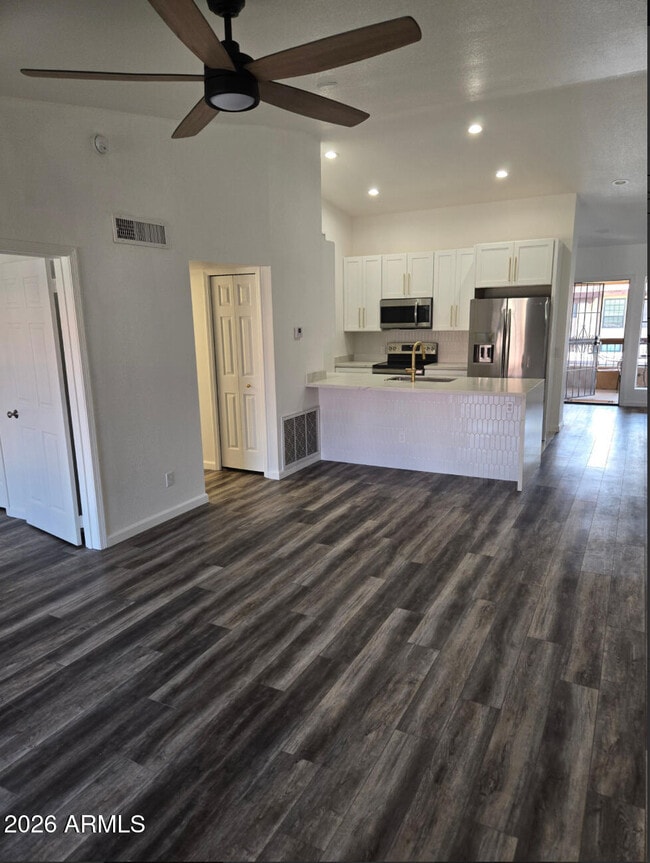 Photo - 1351 N Pleasant Dr