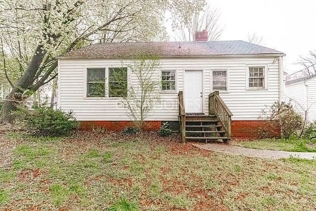 Photo - 408 Spring St