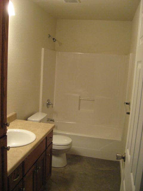 Photo - SMITHVILLE - COZY 2 BEDROOM 2 BATH - DUPLEX!!