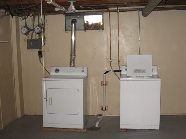 Photo - 719 SW 3rd St