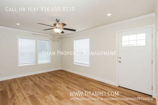 Photo - 313 Vandenberg Cir Unit A