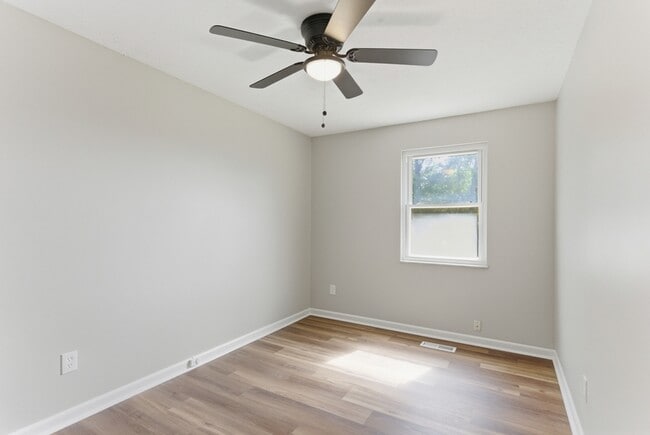 Photo - 10118 Lonesome Pine Dr