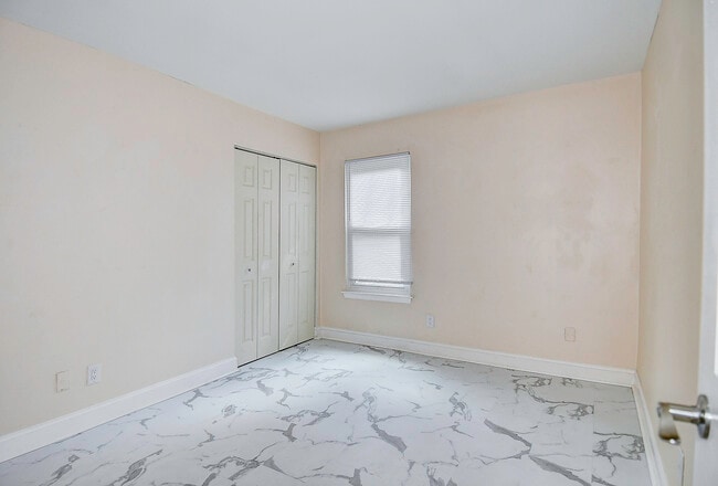 Photo - 3813 Clearwood Ct