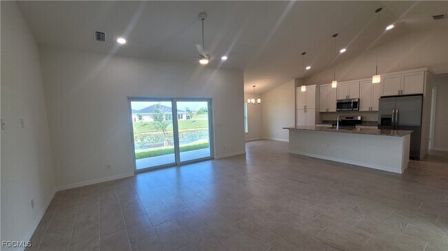 Photo - 4016 NE 12th Ct