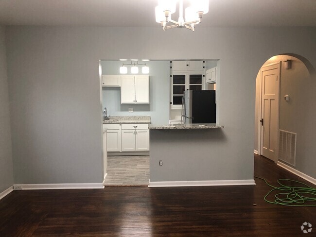 Building Photo - 2900 Wasson Rd Unit 2900 #1 Rental