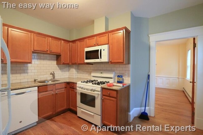 Photo - 400 Cambridge St Unit 1