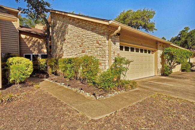 Photo - 8518 Fathom Cir Unidad 110