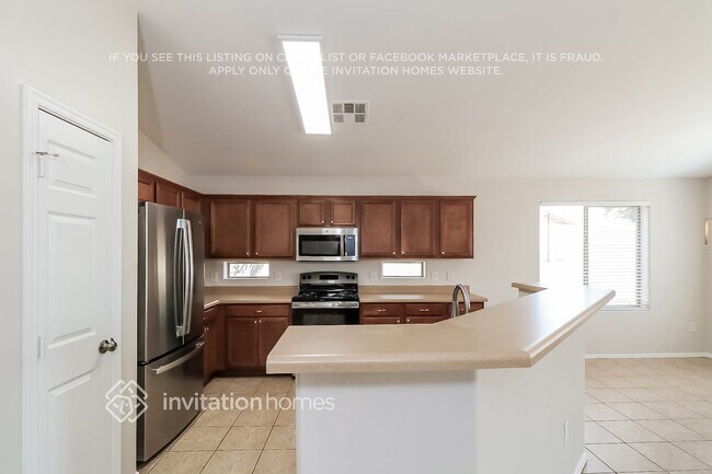 Photo - 2201 S 112th Ave