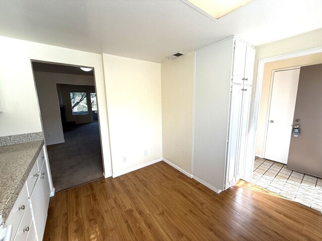 5B Oak Crest Court