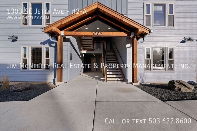 Photo - 1303 SE Jetty Ave Unidad #2-A