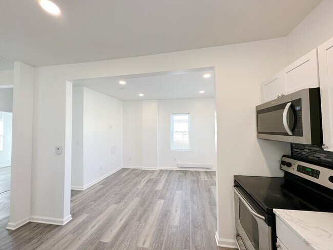 Photo - 200 Franklin Ave