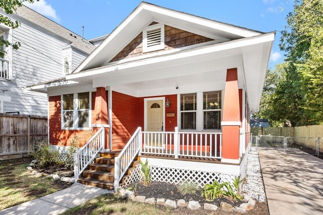 Photo - 1912 Shearn St