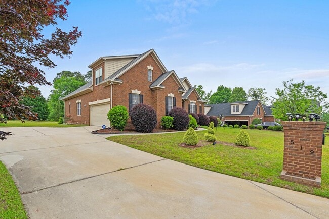 Photo - 519 Wild Hickory Ln