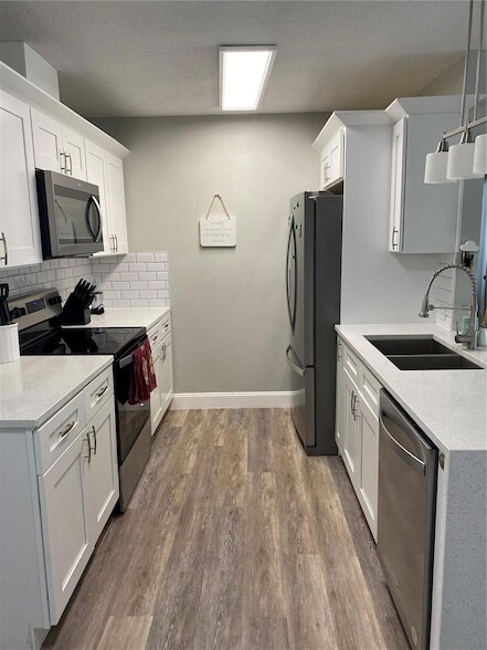 Photo - 7014 Glenview Dr