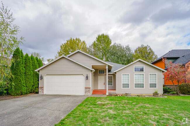 Building Photo - THREE BEDROOM WITH NEW FLOORING Rental