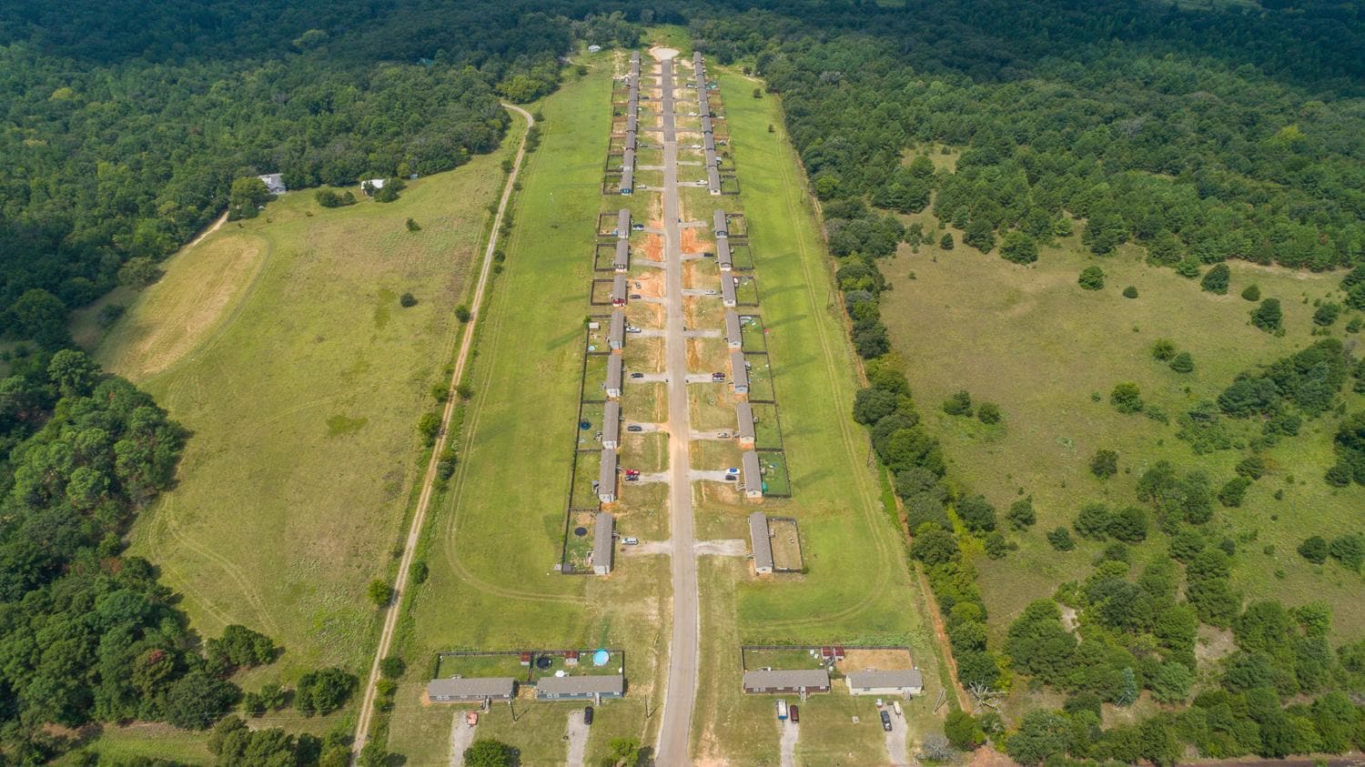 Photo - 15711 Country Way