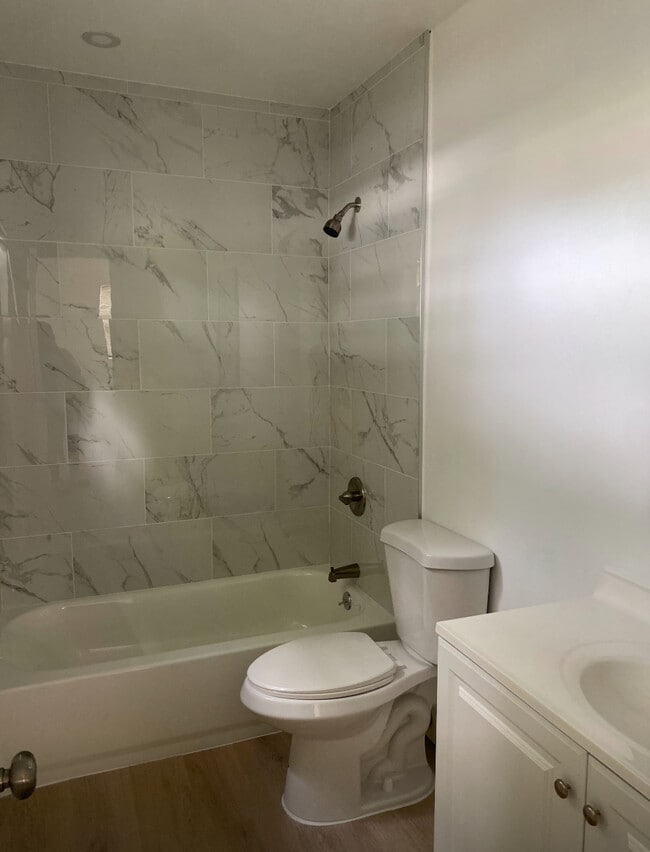 Photo - 2900 NW 8th St