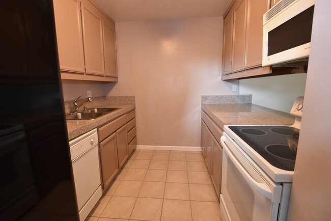 Photo - Bright Cambrian 3 Bedroom 2.5 Bath Home w/Office