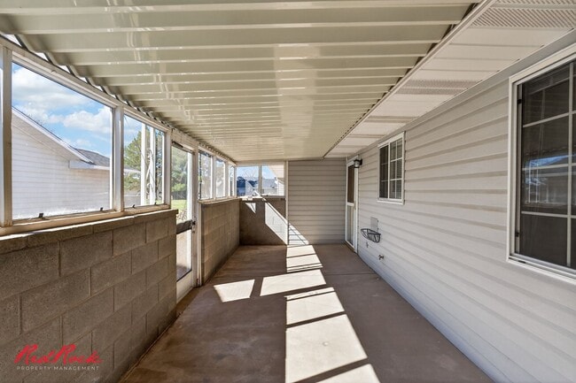 Photo - Gorgeous Bedroom Townhome in Prime Location