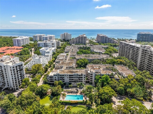 Photo - 101 Crandon Blvd Unit 381