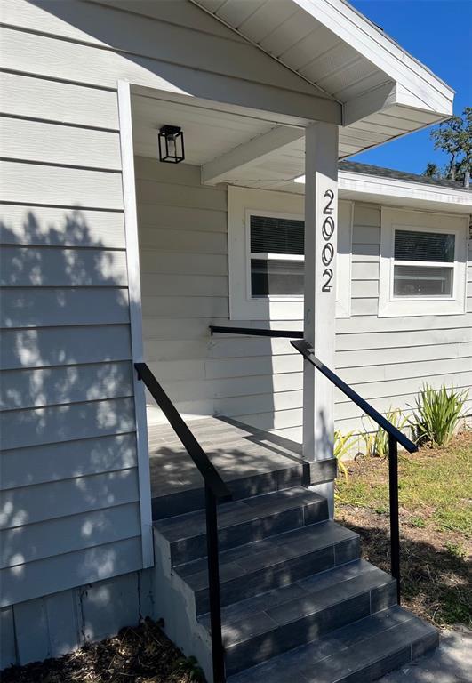 Photo - 2002 E Hanna Ave