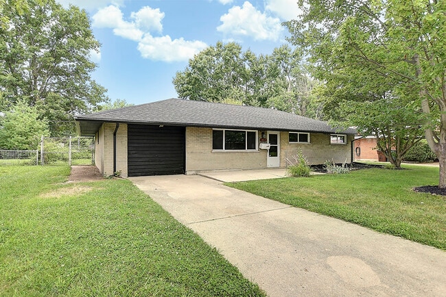 Building Photo - 3813 Utica Dr Rental