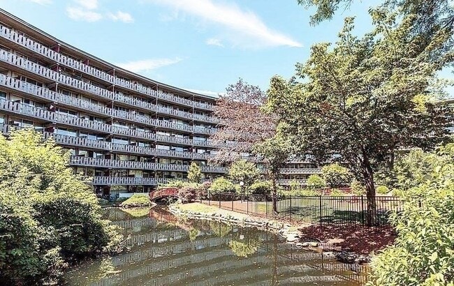 200 Swanton St Unit 708