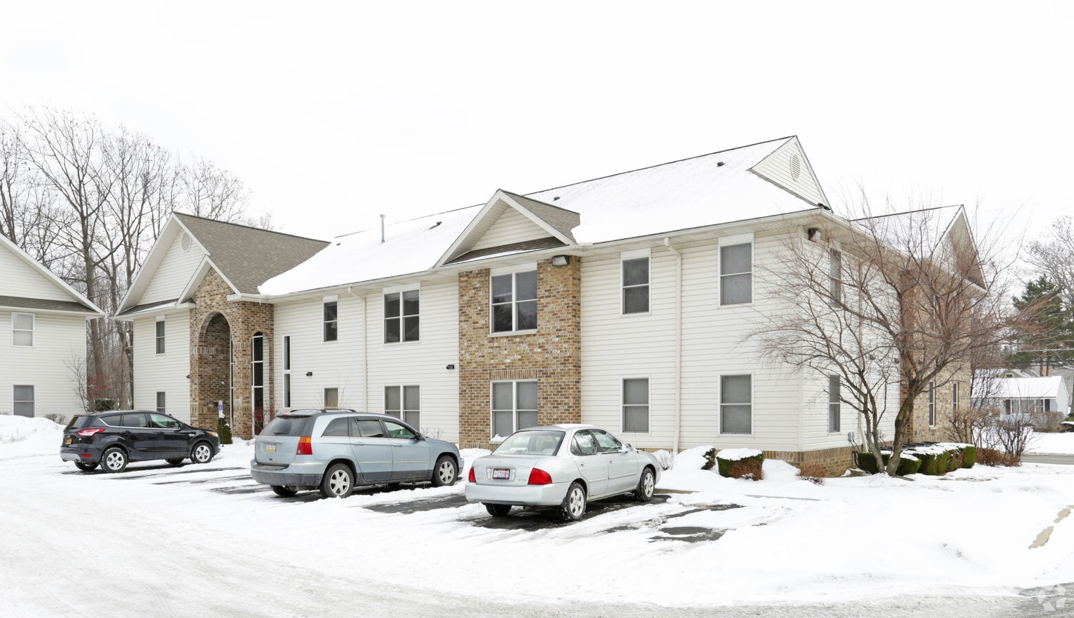 Laurel Ridge Apartments - Laurel Ridge Apartments