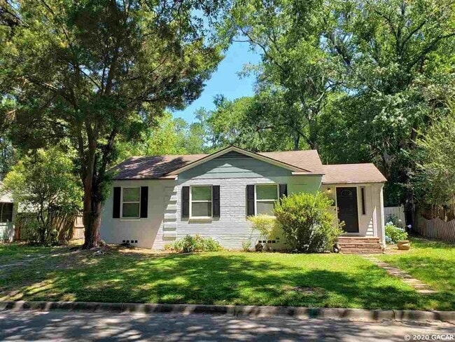 Photo - 810 NW 9th Ave