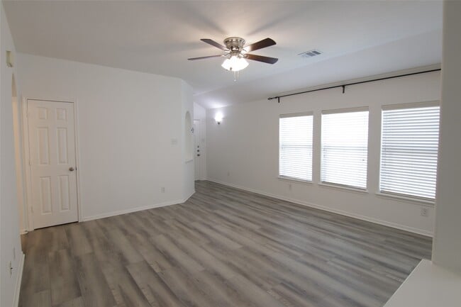 Photo - 25118 Hazel Ranch Dr
