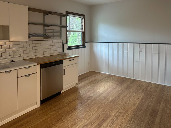 Photo - 4143 Chambers St Unit 2