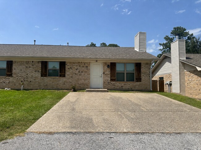 Building Photo - 8320 Cambridge Rd