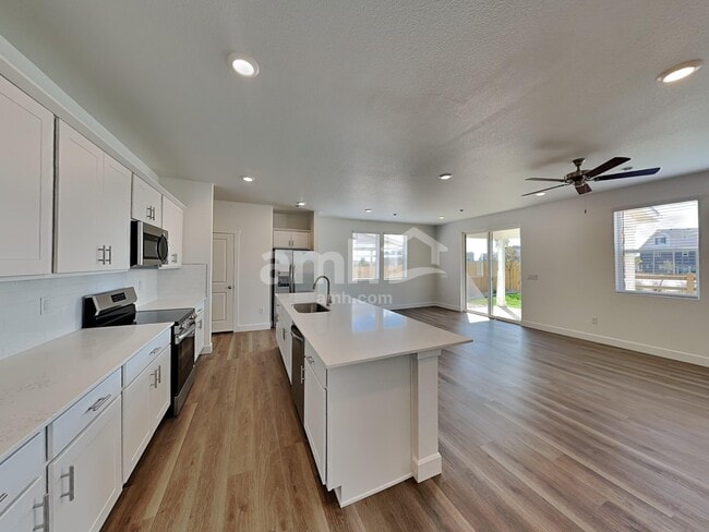 Photo - 10081 Potomac St