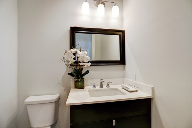 Photo - 1632 Potomac Dr