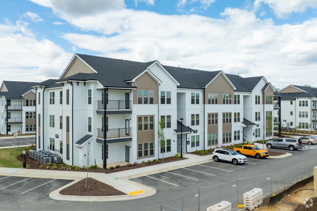 Building Exterior - Century Grove Park