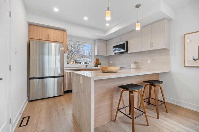 Photo - 34 Poplar Av